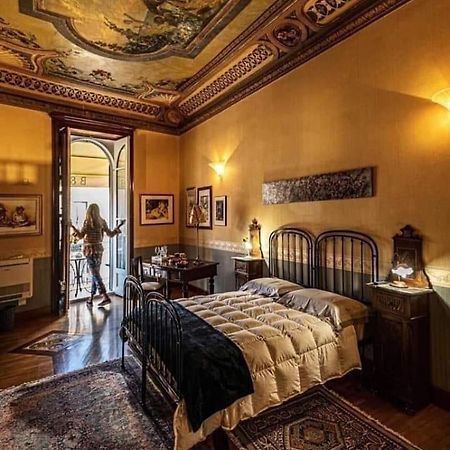 Palazzo Melluso Luxury Suite 恩佩多克莱港 外观 照片