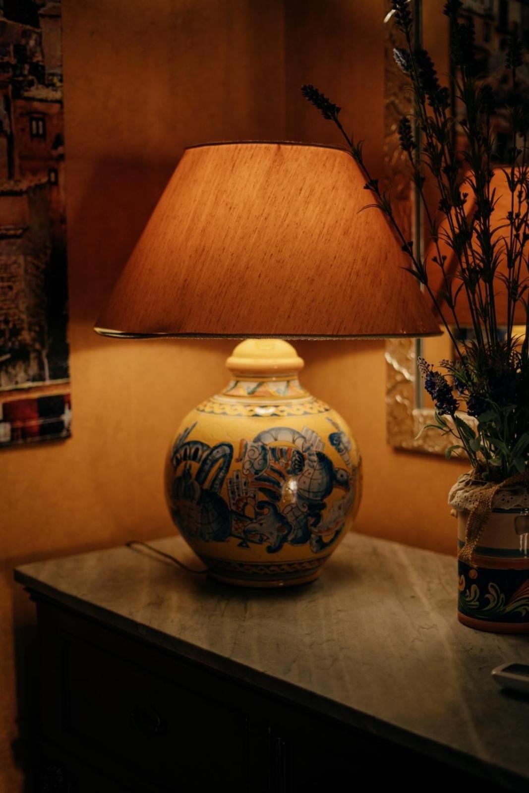Palazzo Melluso Luxury Suite 恩佩多克莱港 外观 照片