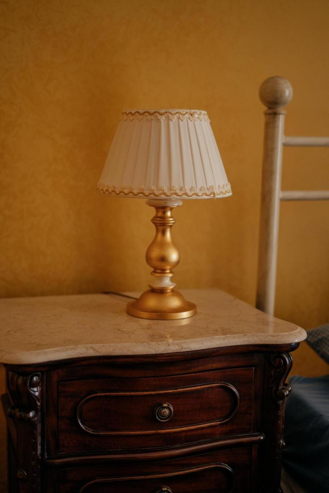 Palazzo Melluso Luxury Suite 恩佩多克莱港 外观 照片
