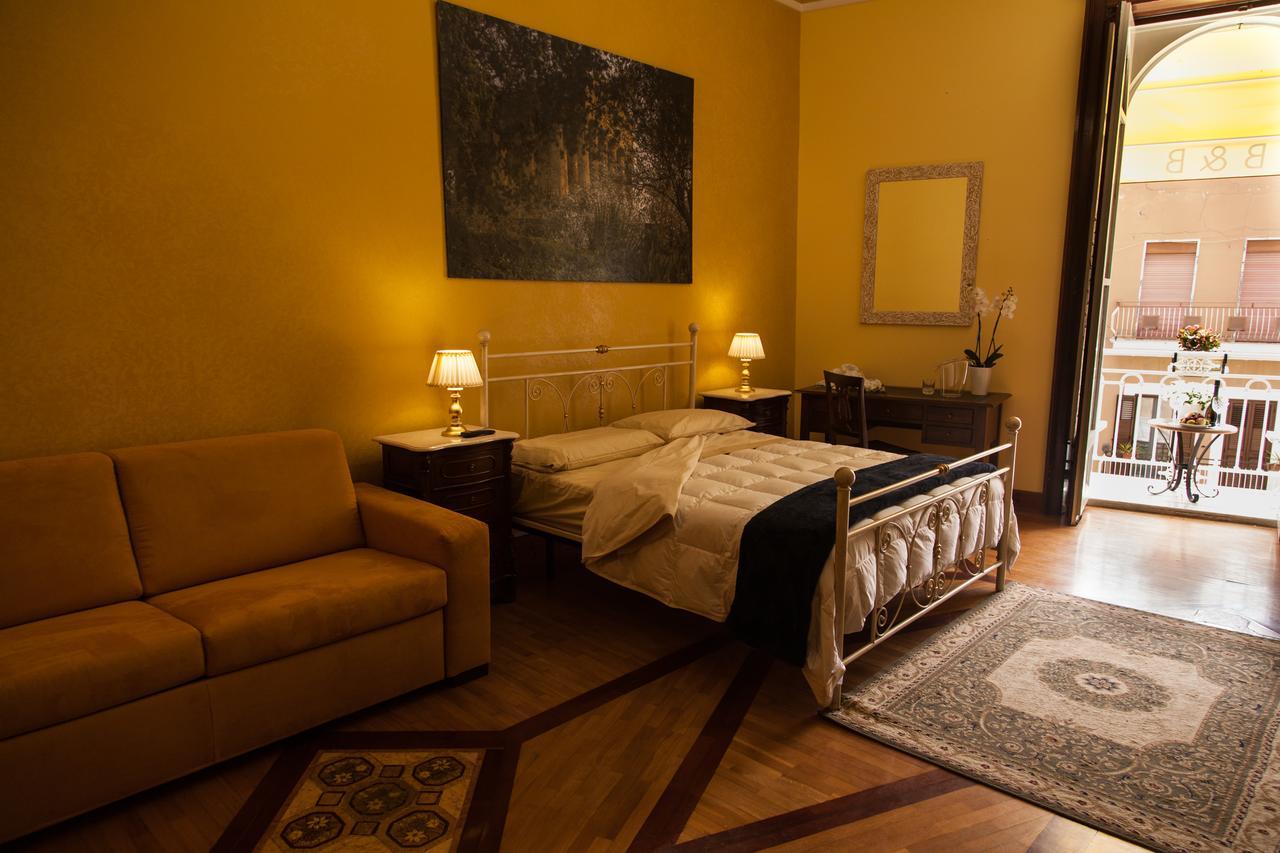 Palazzo Melluso Luxury Suite 恩佩多克莱港 外观 照片