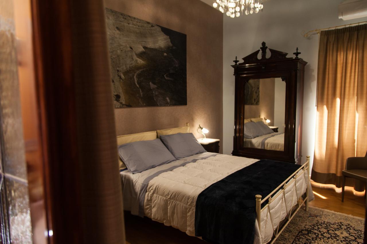 Palazzo Melluso Luxury Suite 恩佩多克莱港 外观 照片